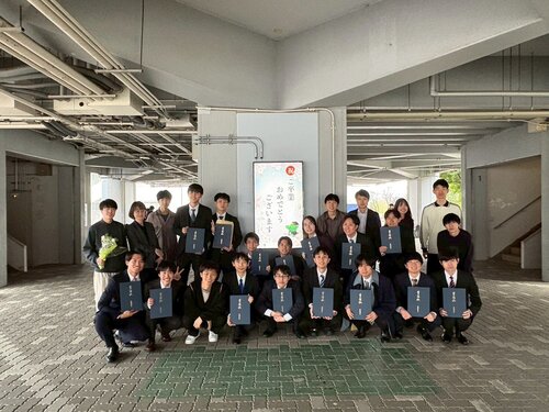 LINE_ALBUM_卒業おめでとうございます！！_260328_1.jpg
